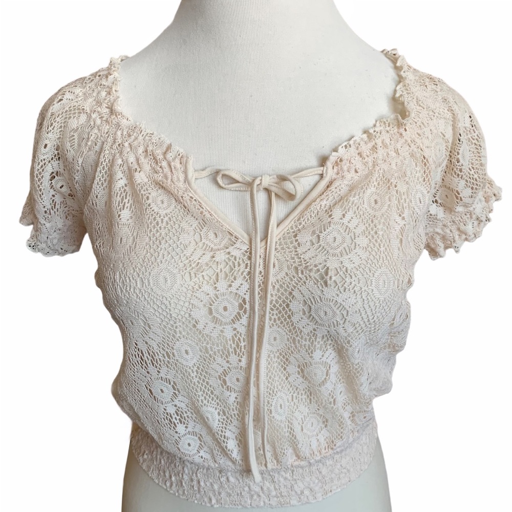 True Freedom Cream Short Sleeve Blouse